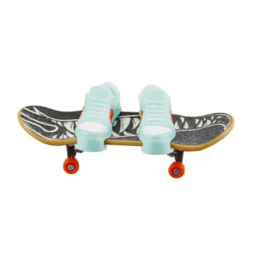 Hot Wheels Skate Veículo de Brinquedo Skateboard T-REX & ROLL™ com Tênis