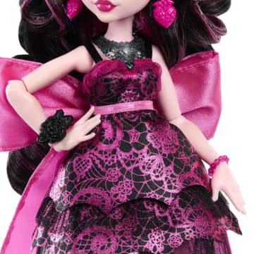 Monster High Boneca Dança Do Monstros Draculaura - Image 3 of 6