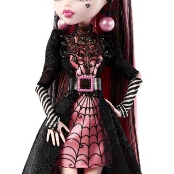 Monster High Draculaura Doll, Special Howliday Edition