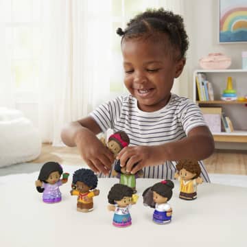 Fisher-Price Little People Disney encanto Coffret de 7Figurines - Imagen 2 de 5