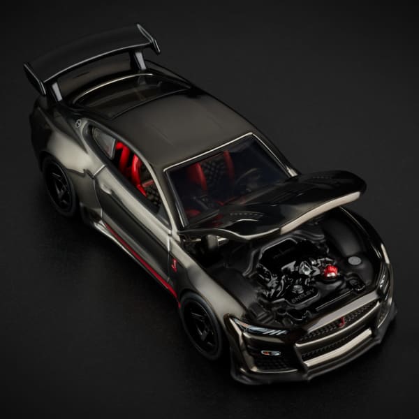 RLC Exklusive 2022 Ford Mustang Shelby GT500 Code Red