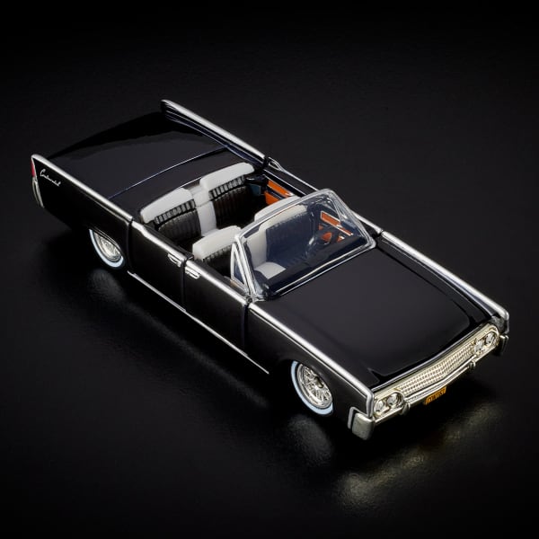 Hot Wheels RLC Exclusive ’61 Lincoln Continental