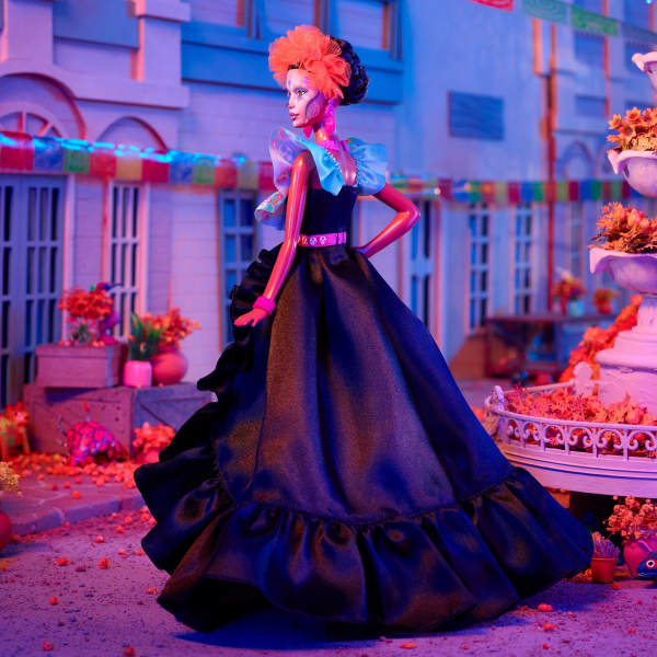 Barbie Signature 2022 Día De Muertos Collector Doll with Ruffled Dress Barbie Signature 2022 Día De Muertos Collector Doll with Ruffled Dress