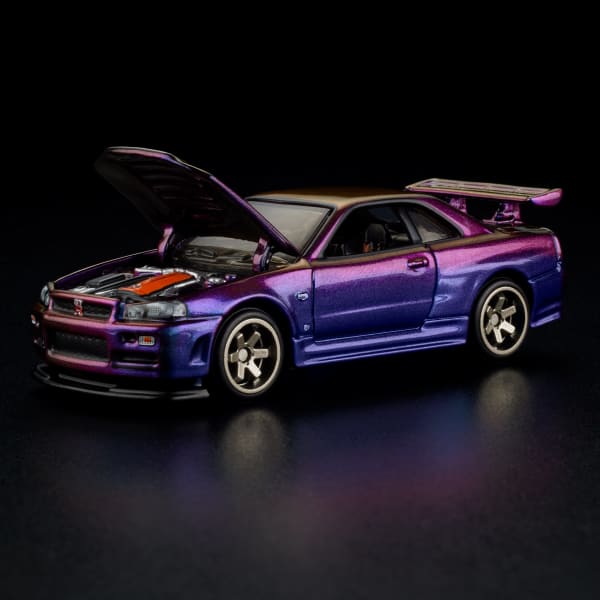 RLC Exclusive Nissan Skyline GT-R BNR34