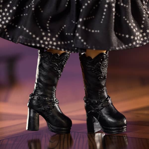 Barbie Inspirierende Frauen Anna Sui Puppe