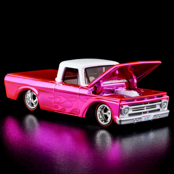 RLC Exclusive Pink Edition 1962 Ford F100