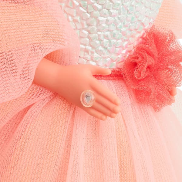 Peaches ‘n Cream Barbie Doll, Blonde Hair