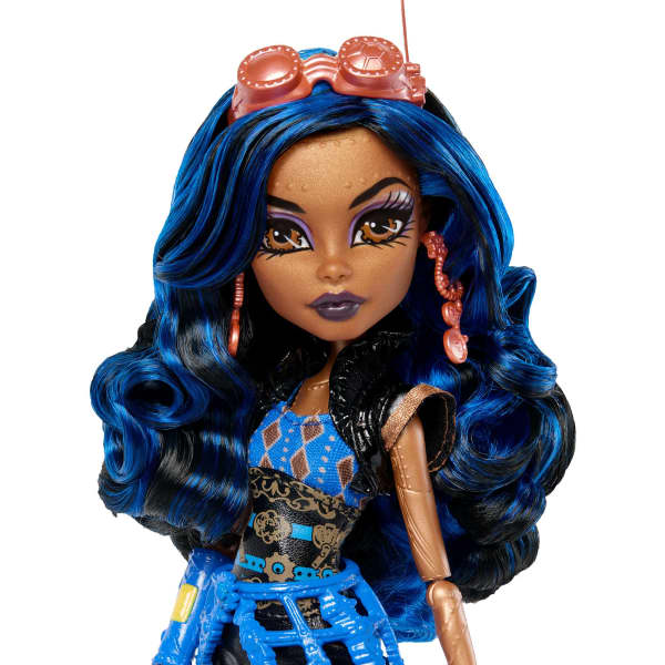 Boo-riginal Creeproduction Robecca Steam Puppe