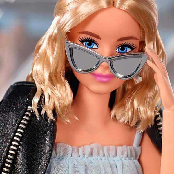 barbie2020ページ Barbie @BarbieStyle Doll 1 – Mattel Creations