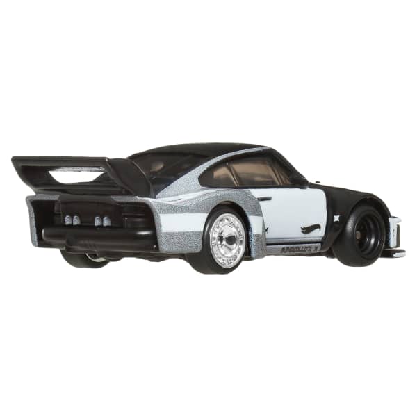 Hot Wheels Boulevard Porsche 935 Vehicle