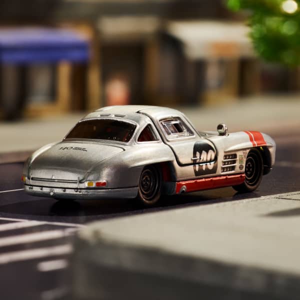 Hot Wheels Elite 64 Mercedes-Benz 300 SL | Mattel Creations