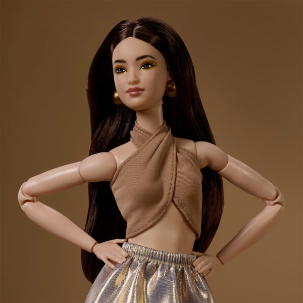 Barbie Basics 2026 Neutrals Series, Model 06 | Mattel Creations