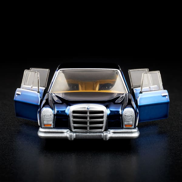 Hot Wheels RLC Exclusive 1964 Mercedes-Benz 600 | Mattel Creations