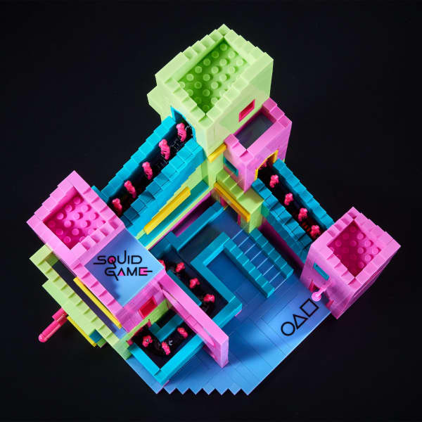MEGA Squid Game Staircase Collector Building Set