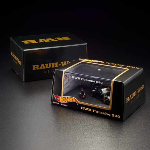 RLC Exclusive RWB Porsche 930 w/ Akira Nakai Figurine – Mattel