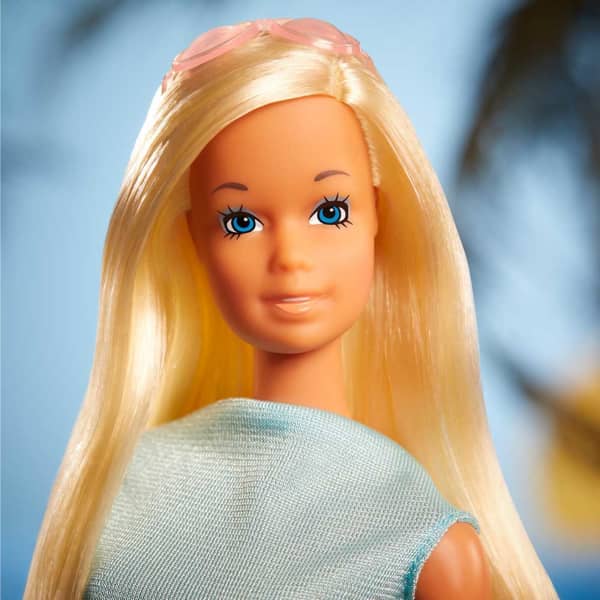 Malibu Barbie Gift Set