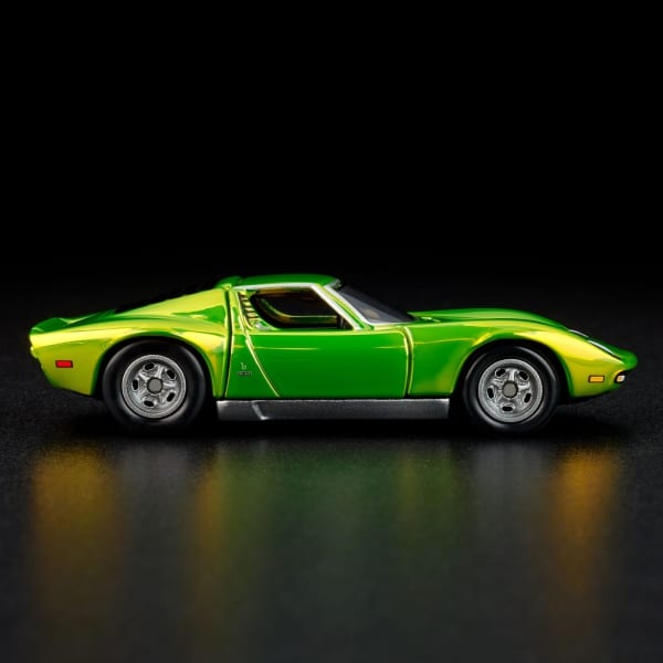 Policar Super Lamborghini Miura P400 Carrosserie slot car Vert Met Stickers 1:24 Policar Super Lamborghini Miura P400 Carrosserie slot car Vert Met Stickers 1:24