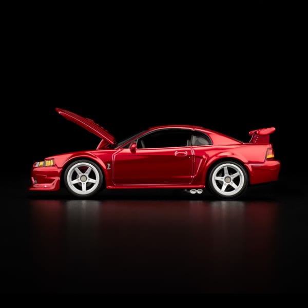 RLC Exclusive 2000 Ford Mustang SVT Cobra R