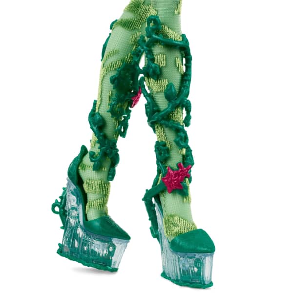 Fang Club Monster High Venus McFlytrap Doll | Mattel Creations Fang Club Monster High Venus McFlytrap Doll | Mattel Creations