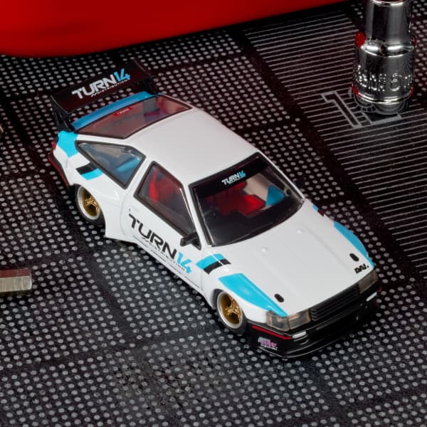 Elite 64 Toyota Corolla Levin (AE86) Custom