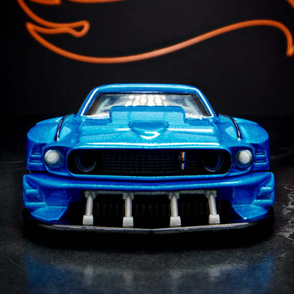 Hot Wheels Elite 64 Series Modified ’69 Ford Mustang