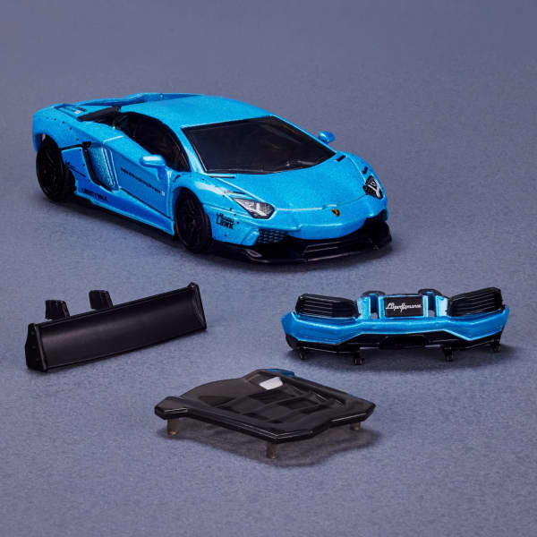 Elite 64 Series LBWK Lamborghini Aventador LP 700-4