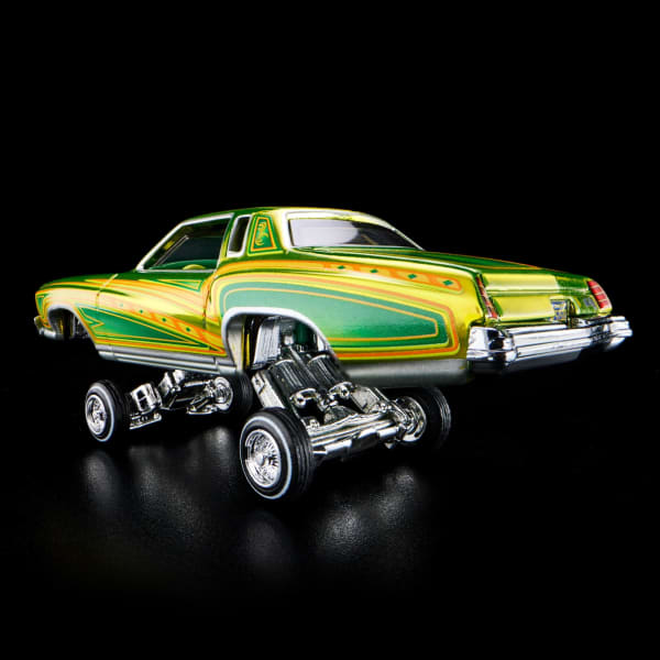 RLC Exclusive 1975 Chevrolet Monte Carlo Lowrider