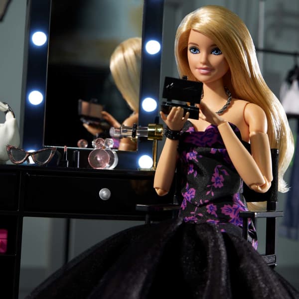 barbie design dress studio Barbie H2O Design Studio Doll Water Color Change Dress Silver Tattoo Leg Shoes