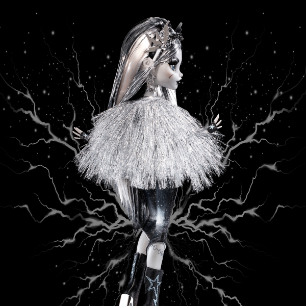 Monster High Voltageous Frankie Stein Reproduction Doll