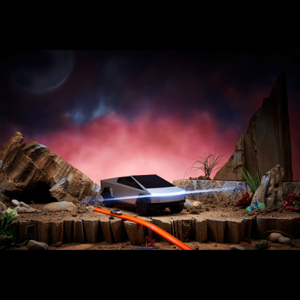 1:64 Hot Wheels R/C Cybertruck