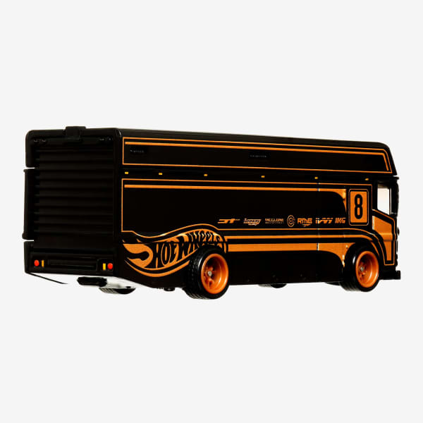 Hot Wheels Premium Collector Display Sets, 3 Cars & 1 Transporter