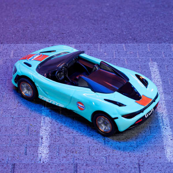 MATCHBOX COLLECTORS MCLAREN 720S Spider - Gulf Branded RLC Diecast 1:65 MATCHBOX COLLECTORS MCLAREN 720S Spider - Gulf Branded RLC Diecast 1:65