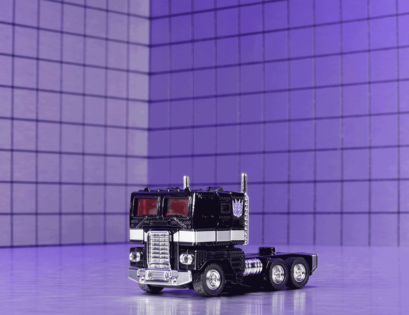 Hot Wheels Transformers Nemesis Prime
