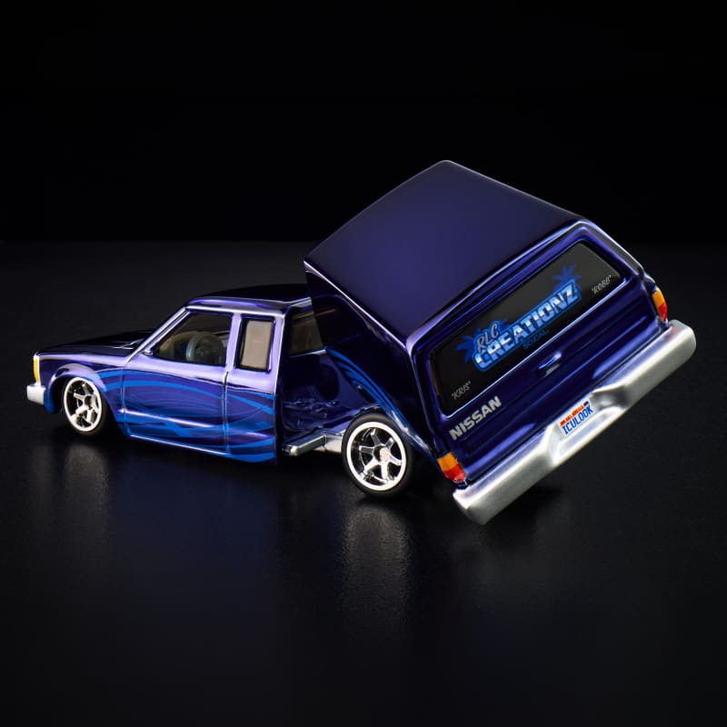 Hot Wheels RLC Exclusive 1986 Nissan 720 King Cab