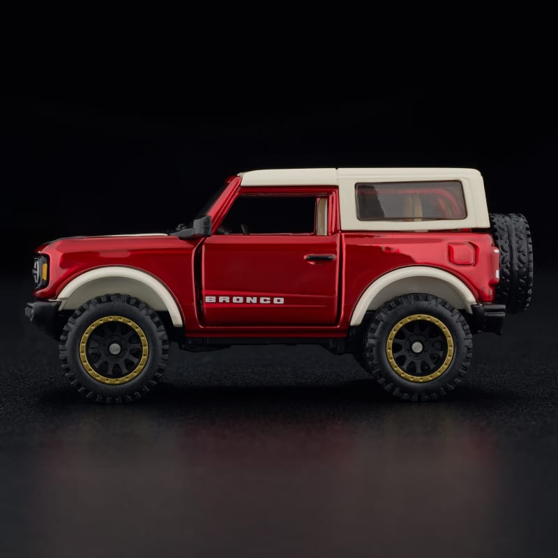 Hot Wheels RLC Exclusive ’21 Ford Bronco With CHASE Version
