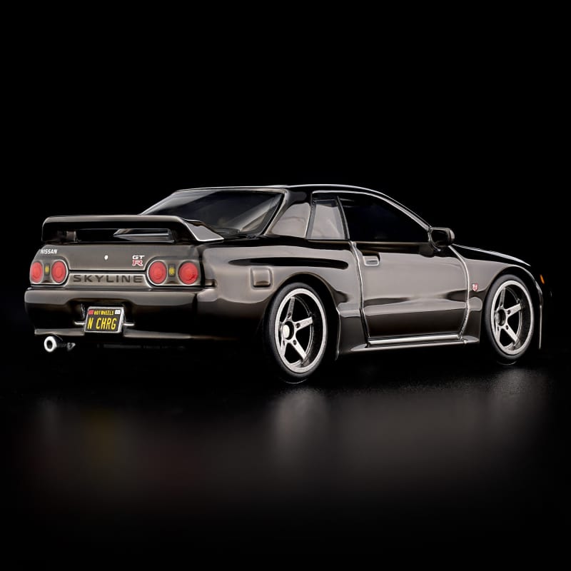Hot Wheels RLC Exclusive Nissan Skyline GT-R (BNR32)