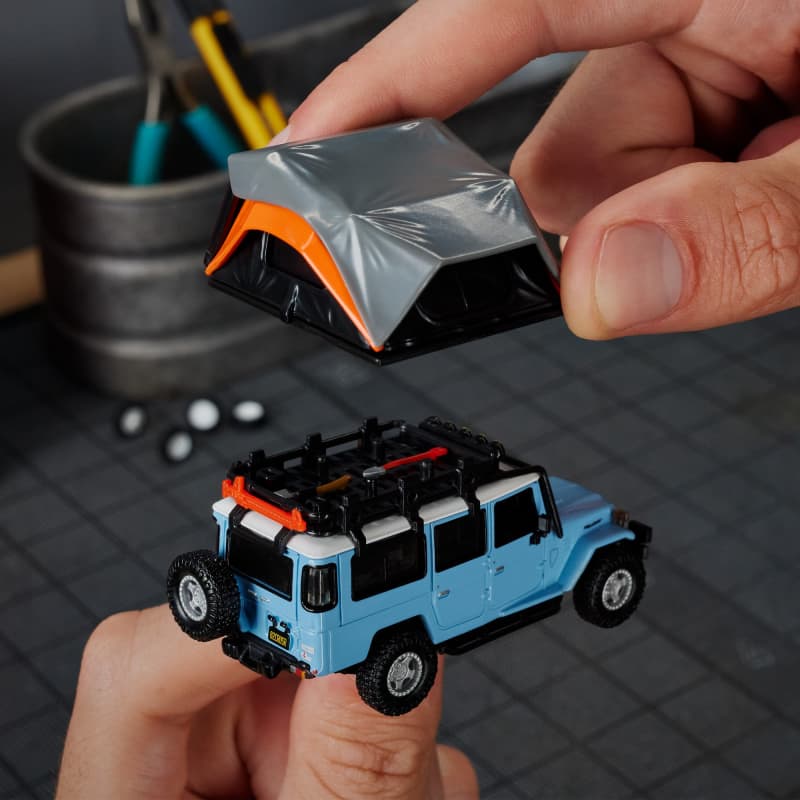 Hot Wheels Elite 64 Mod Shop 1982 Custom Toyota Land Cruiser FJ45 Troopy