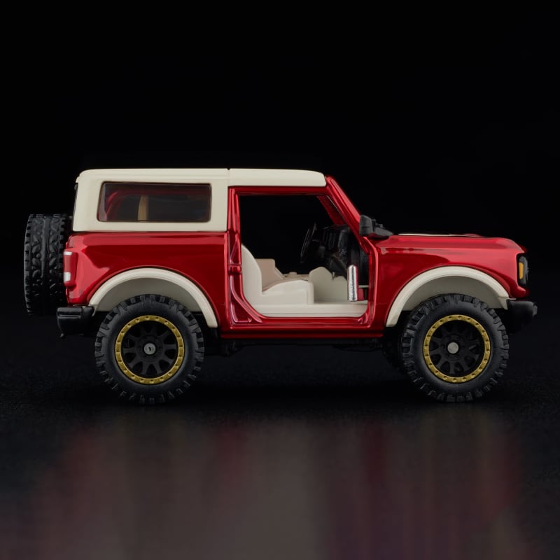 Hot Wheels RLC Exclusive ’21 Ford Bronco With CHASE Version