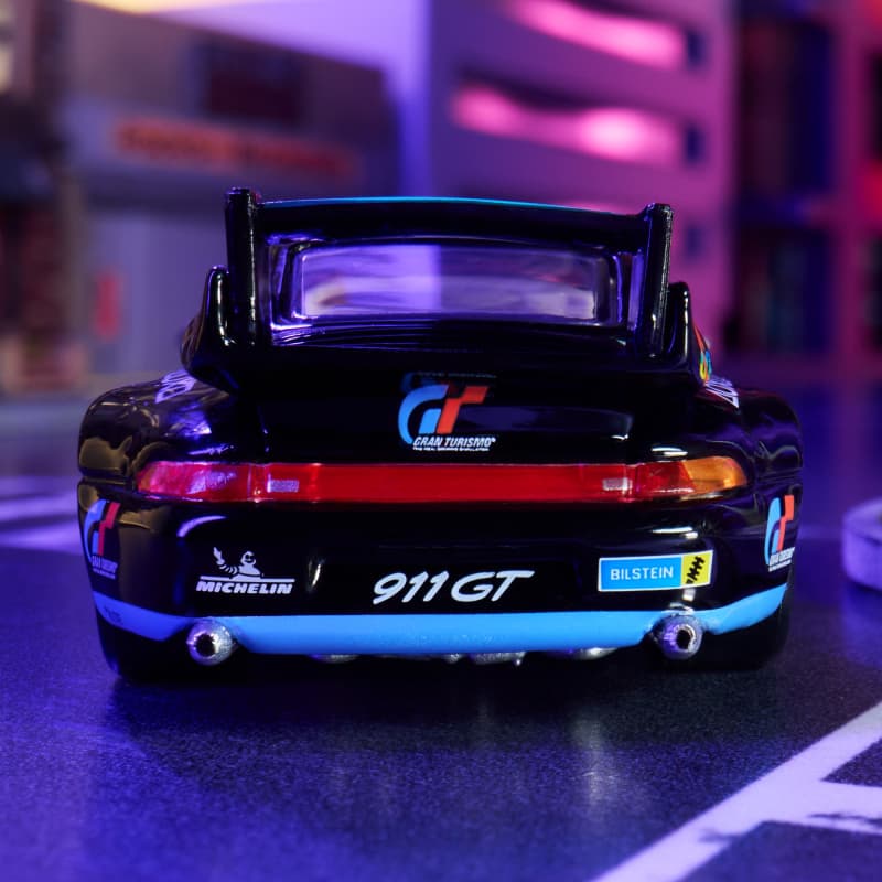 Hot Wheels Elite 64 Porsche 911 GT2 EVO 993