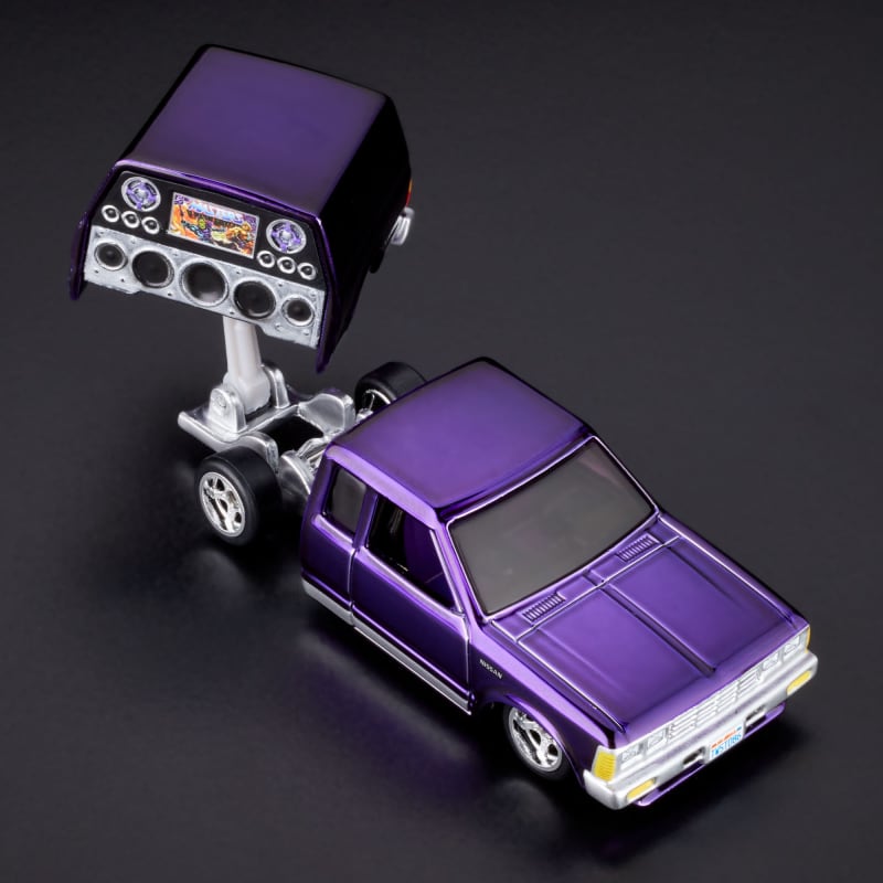 Hot Wheels RLC 1986 Nissan 720 King Cab