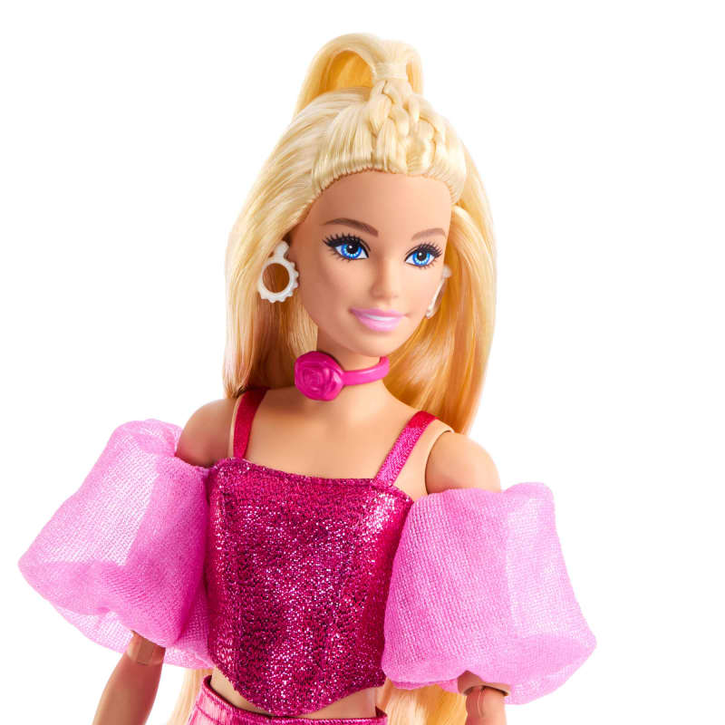 Barbie Deluxe Style Fashion Doll #5
