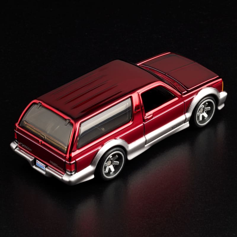 Hot Wheels RLC 1992 GMC Typhoon