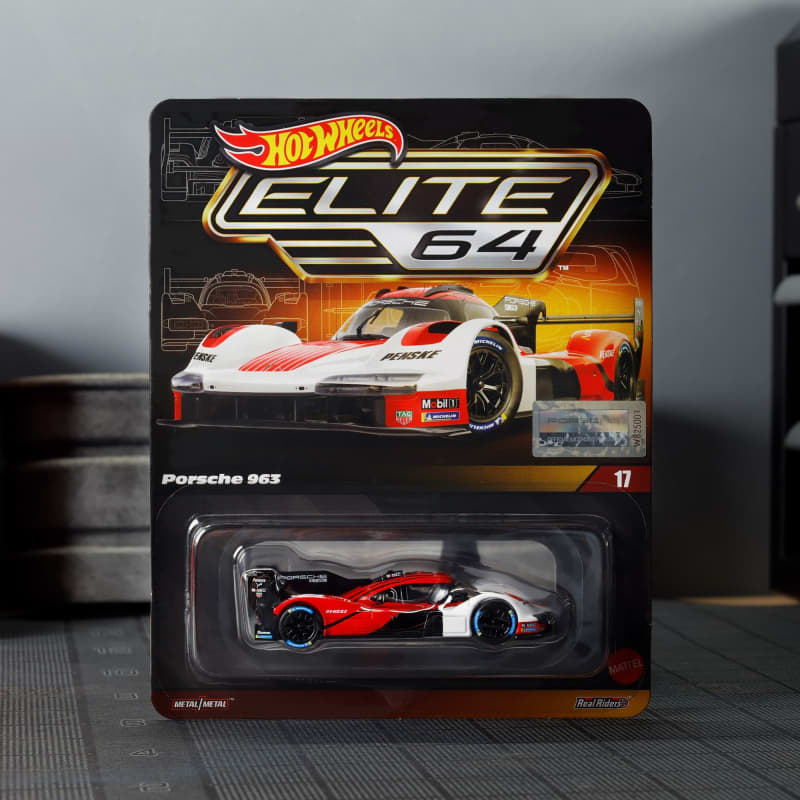 Hot Wheels Elite 64 Porsche 963