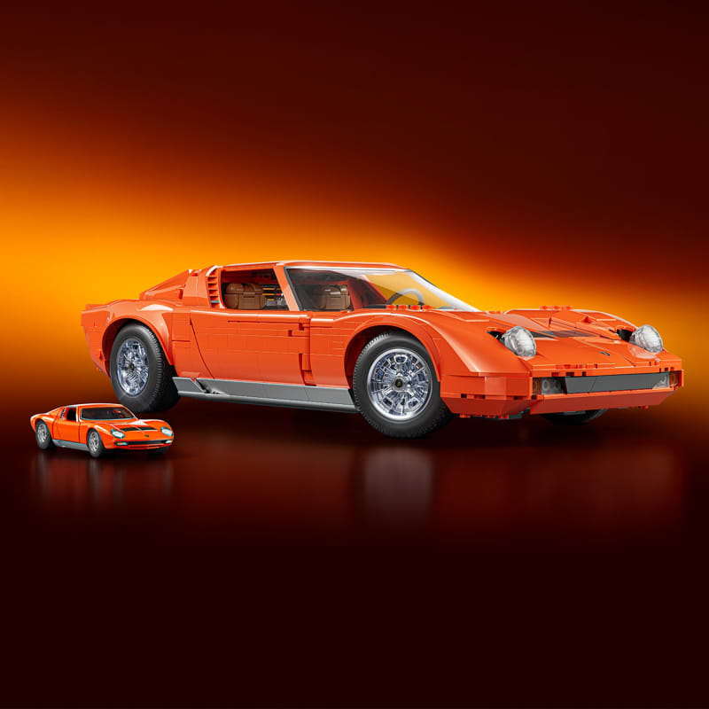Mattel Brick Shop Hot Wheels Lamborghini Miura P400 SV Collectible Building Set