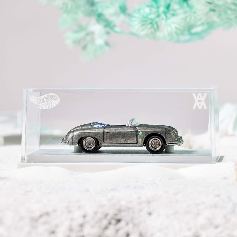 Hot Wheels x Daniel Arsham Complete Car and Rally Case Set