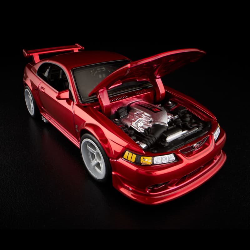 RLC Exklusiv: 2000 Ford Mustang SVT Cobra R