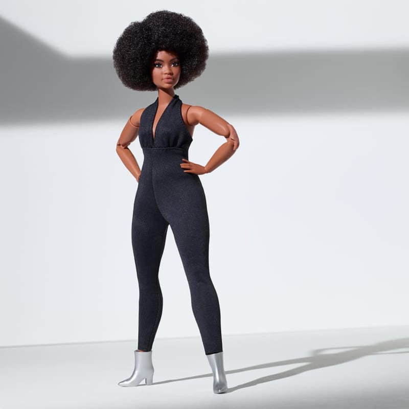 Barbie Looks Doll (Curvy, Brunette)