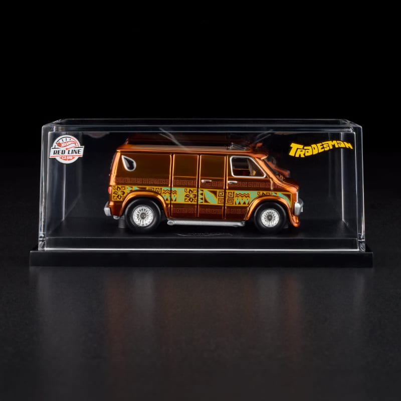 Exklusiver Dodge Tradesman Transporter aus den 70er Jahren von RLC