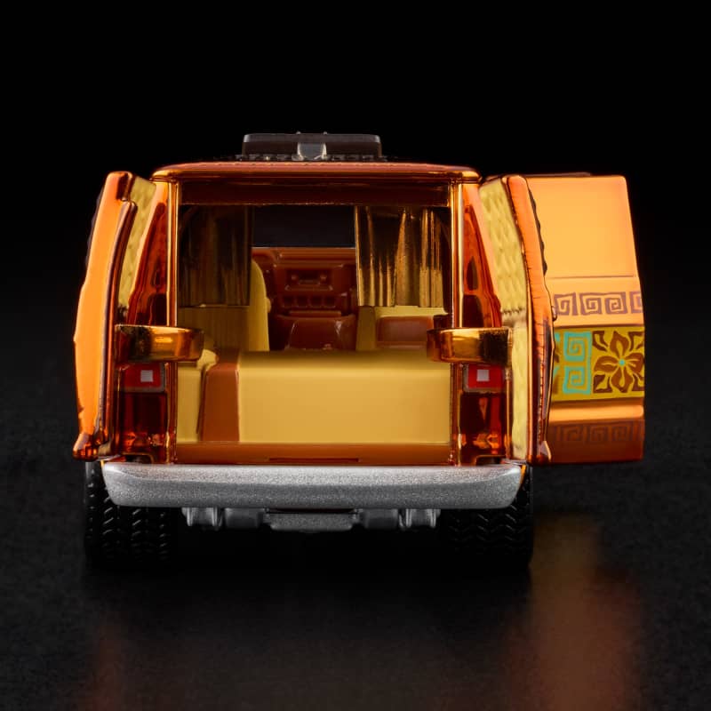 Exklusiver Dodge Tradesman Transporter aus den 70er Jahren von RLC