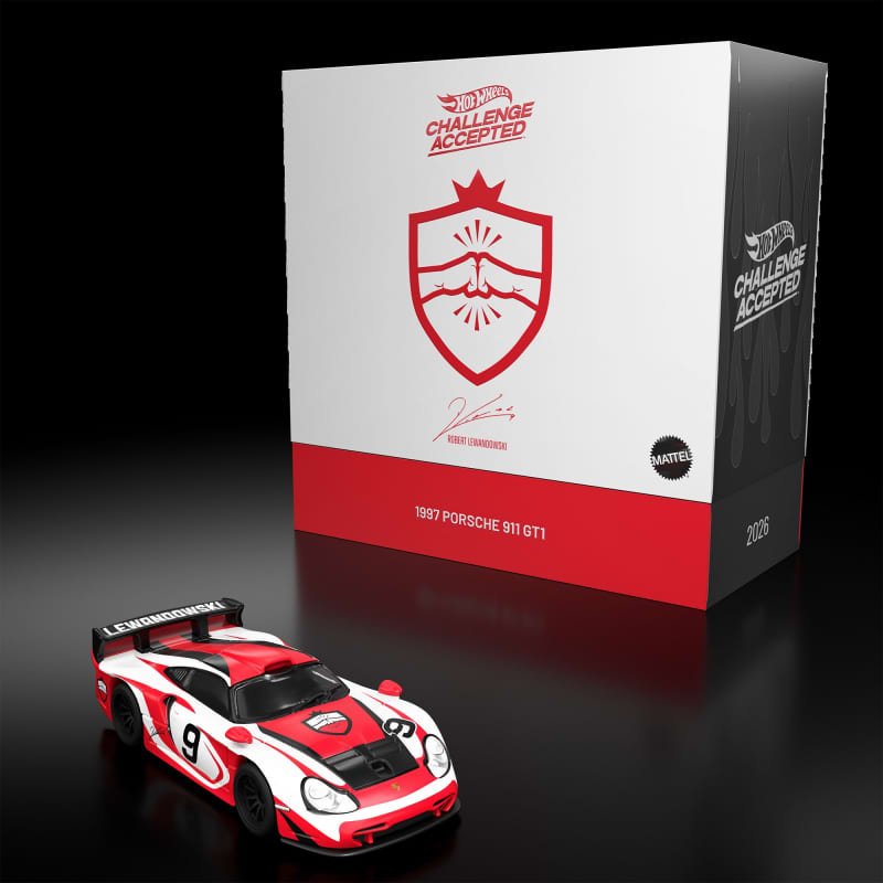 Hot Wheels x Robert Lewandowski x 1997 Porsche 911 GT1